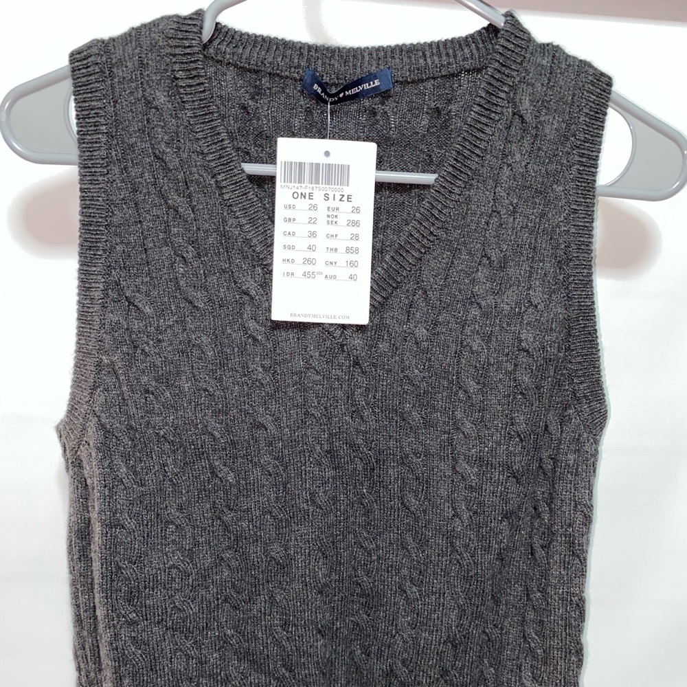brandy melville / john galt marlena sweater vest